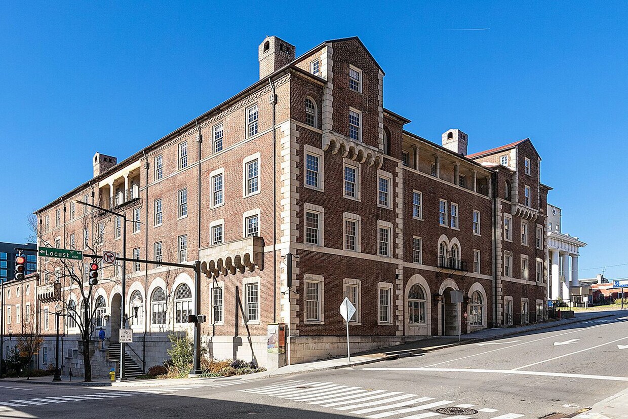 Foto principal - 535 Locust St