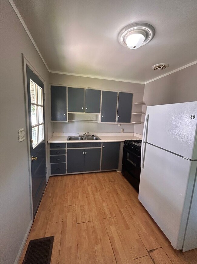 Foto del edificio - 4223 Lillie St