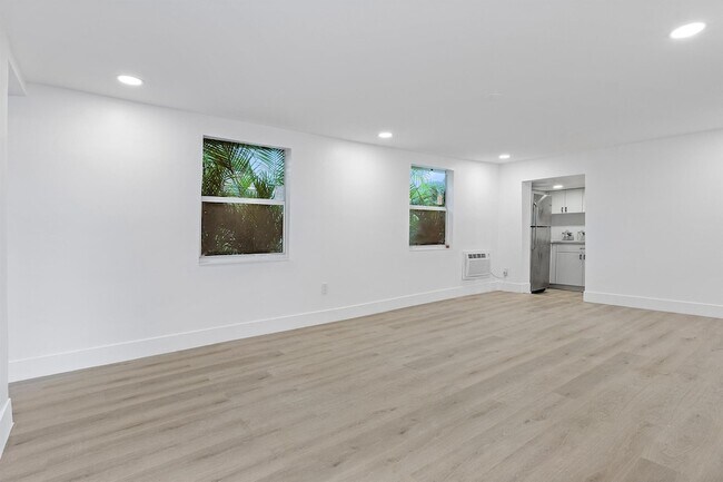 Foto del edificio - 107 SW 4th Ave