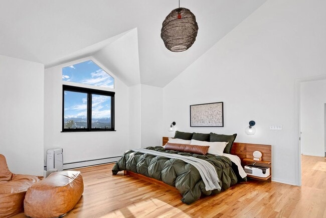 Building Photo - Modern Mountain Retreat w/ Unrivaled Views