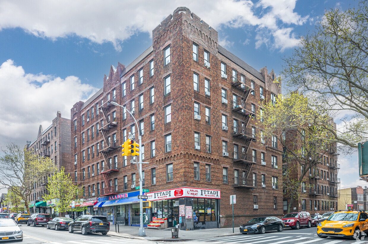 Building Photo - 3605 29th St