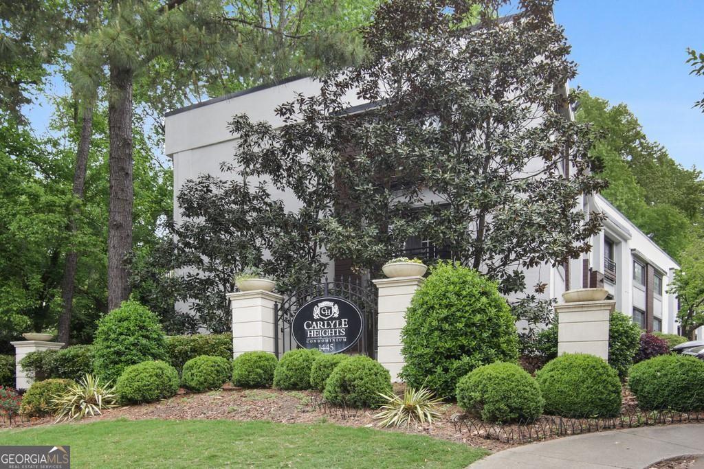Primary Photo - 1445 Monroe Dr NE