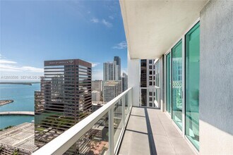 Building Photo - 500 Brickell Ave