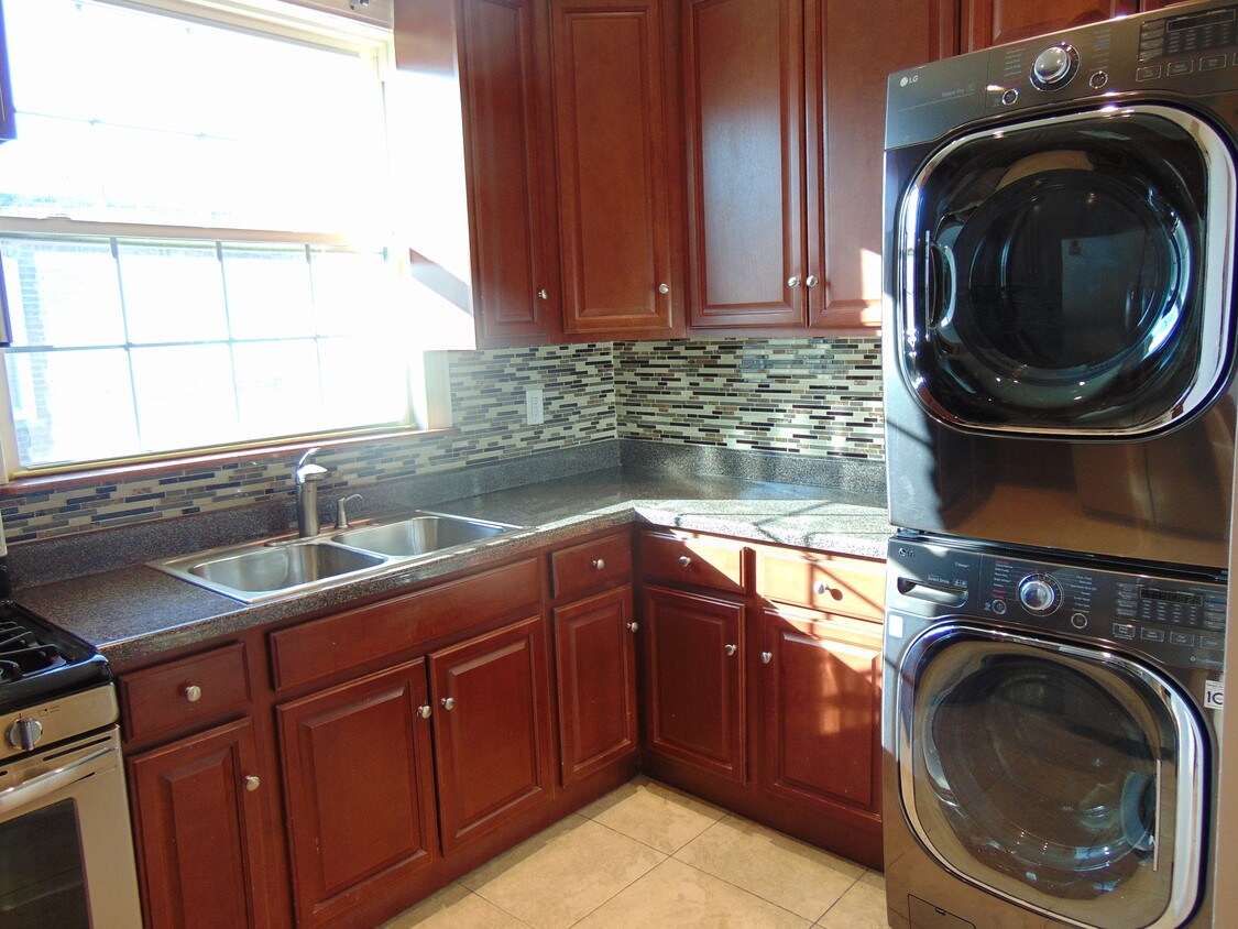 Foto principal - 5611 Kings Hwy