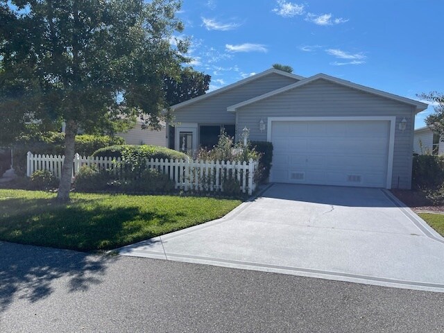 Foto del edificio - 2340 Pickens Pl