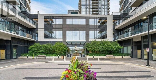 Building Photo - 35 Watergarden Dr