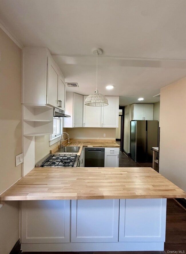 Building Photo - 26 N Eckar St