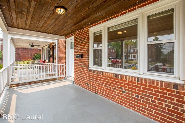 Building Photo - 3 br, 2.5 bath House - 2420 Kenton Pl