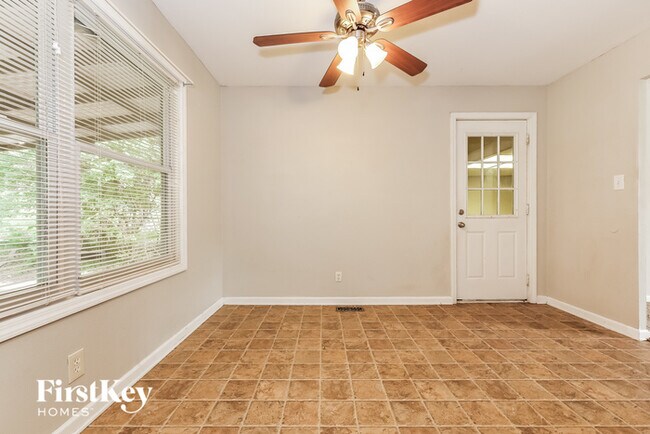 Foto del edificio - 9308 Lewis Avenue