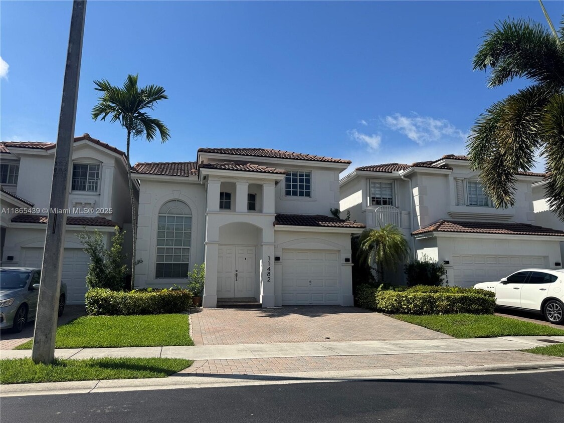 Foto principal - 11482 NW 69th Terrace