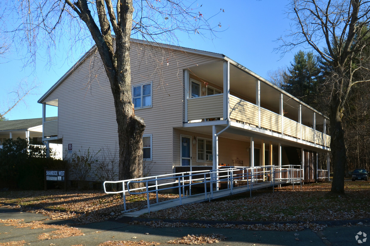 Building Photo - Shamrock West