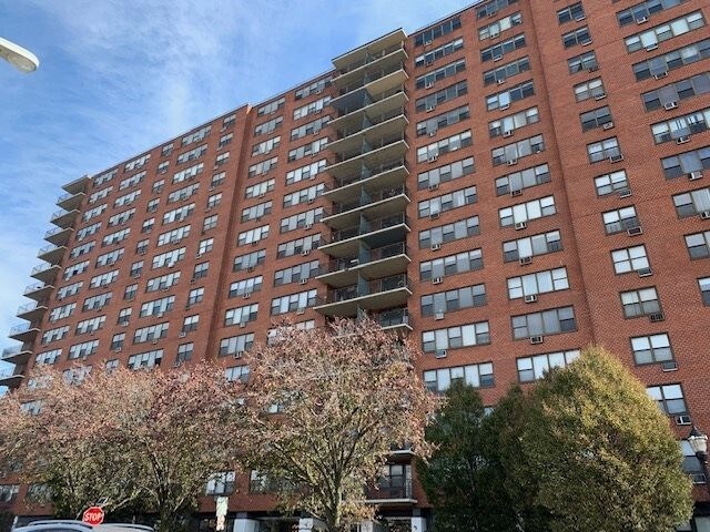 Foto principal - 500 Central Ave
