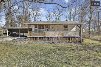 Building Photo - 4148 S Hooper Ave