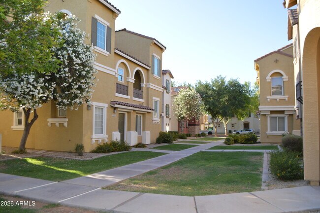 Foto del edificio - 4285 E Jasper Dr