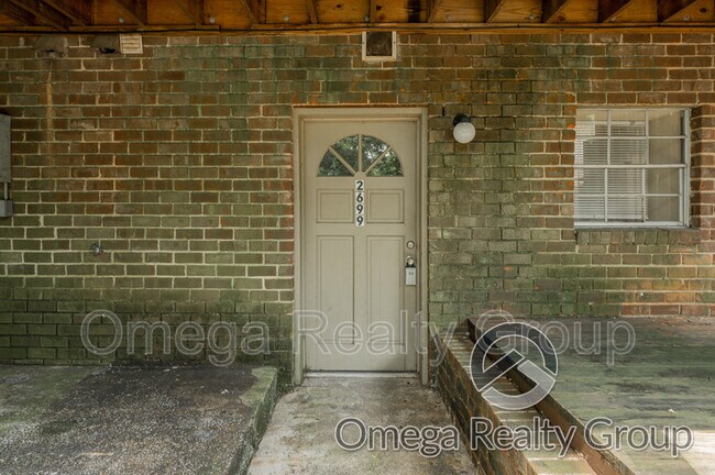 Building Photo - 2699 Hackberry Rd