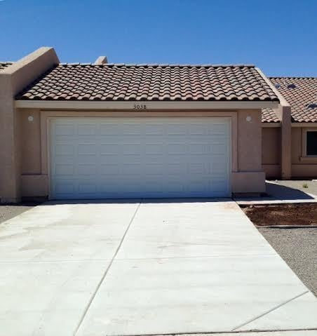 Foto del edificio - 2 Bedroom 2 Bath Condo in Sunset Mountain ...