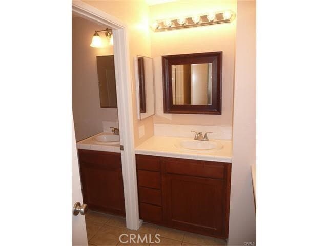 Building Photo - 600 W 3rd St