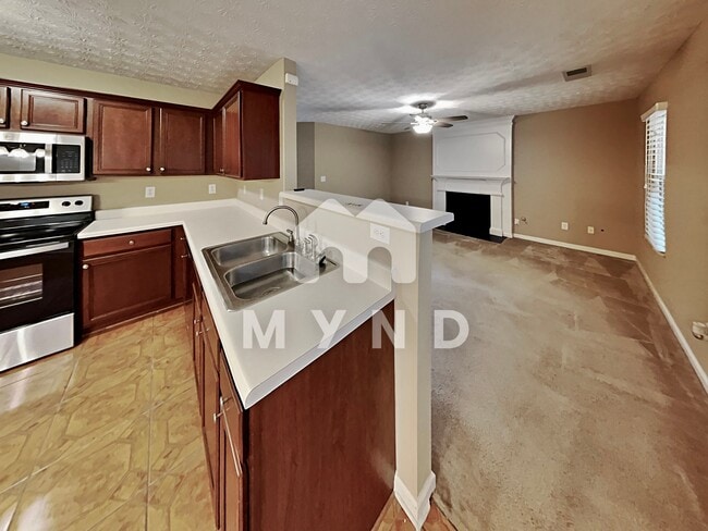 Building Photo - 982 Alford Rd