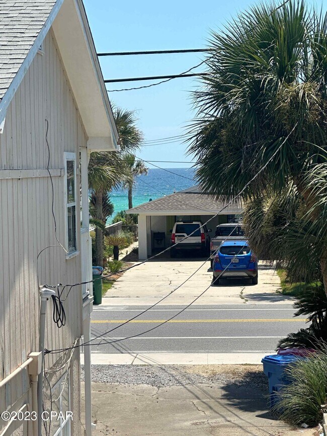 Building Photo - 20312 Front Beach Rd