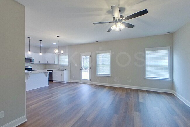 Foto del edificio - 145 Allentown Way