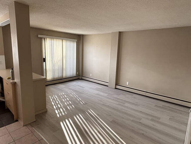 Living Room - 407 1 Av NE
