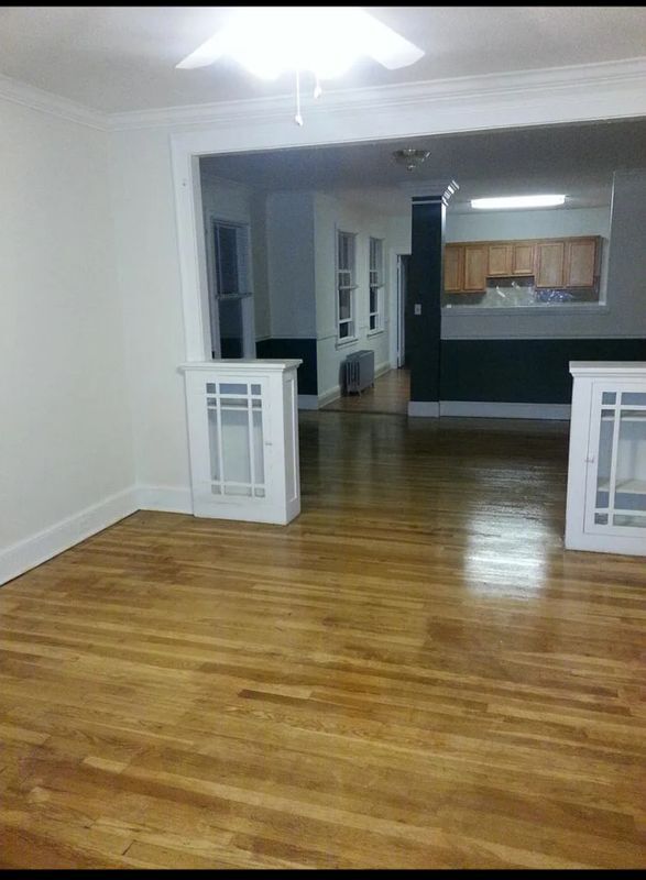 Foto del edificio - 230 Pleasant St