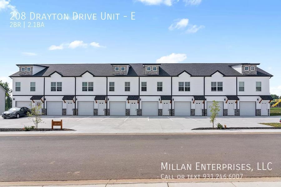 208 Drayton Dr, Clarksville, TN 37042 Townhome Rentals in Clarksville