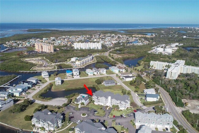 Foto del edificio - 5727 Biscayne Ct