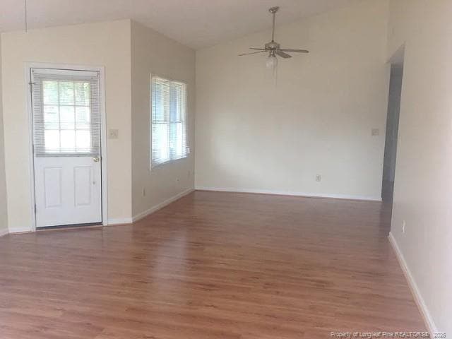 Foto del edificio - 633 Winthrop Ct