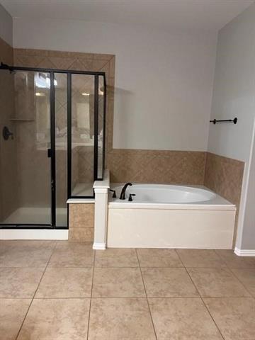 Foto del edificio - 5818 Country View Ln