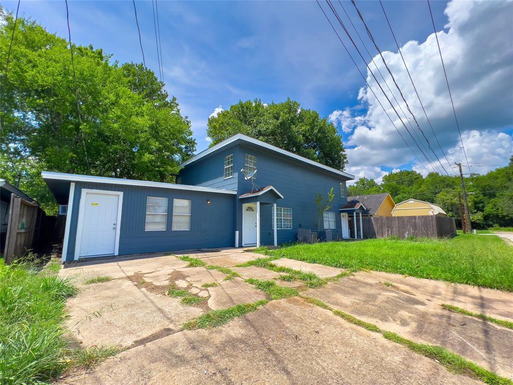 1205 Milam St, Liberty, TX 77575 House Rental in Liberty, TX