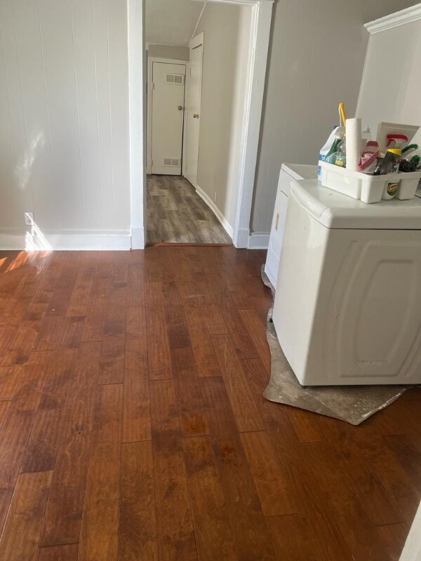 Foto del edificio - 3448 Coleman Ave