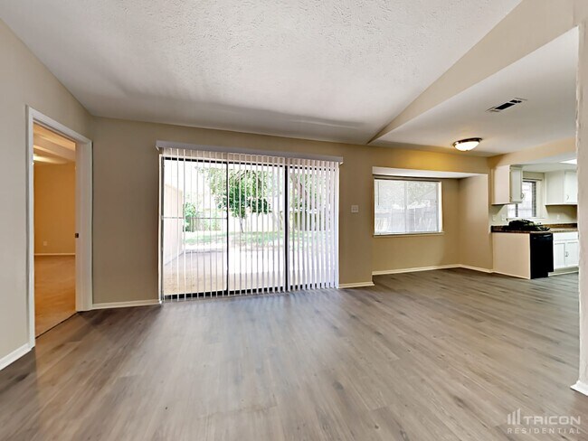 Foto del edificio - 11519 Perry Road Houston TX