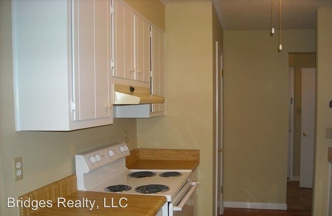 Building Photo - 3 br, 2 bath House - 4072 Melrose Drive