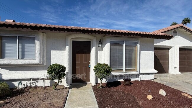 Foto del edificio - 79891 Ave 42