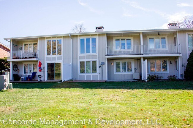 Foto del edificio - 2 br, 2 bath House - 7221 South Street, #19