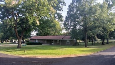 Building Photo - 8530 Choctaw Dr
