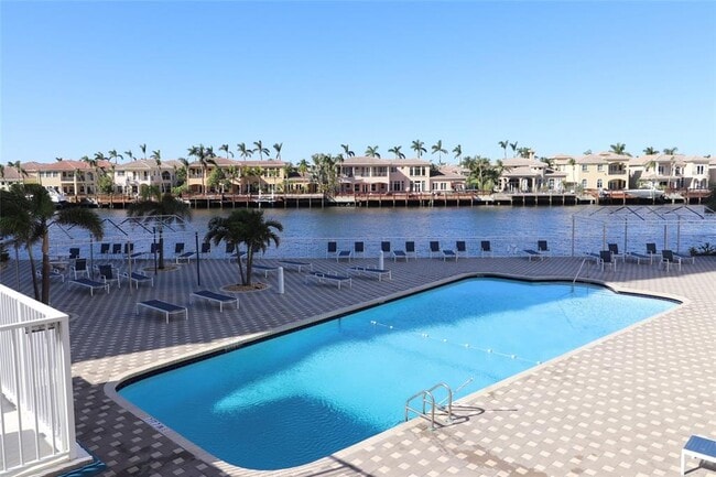 Building Photo - 1500 S Ocean Dr