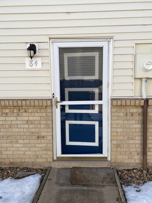 Building Photo - 9105 E Lehigh Ave