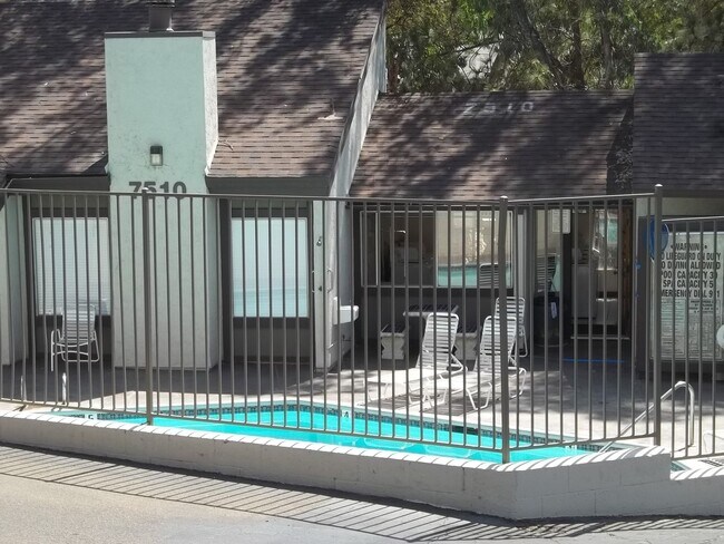Foto del edificio - La Mesa Parkway Point 1 Bedroom 1 Bath