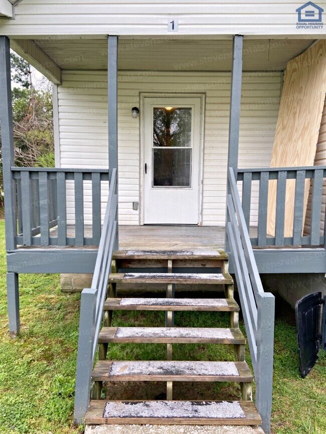 Foto del edificio - 246 Dogwood Pointe Dr