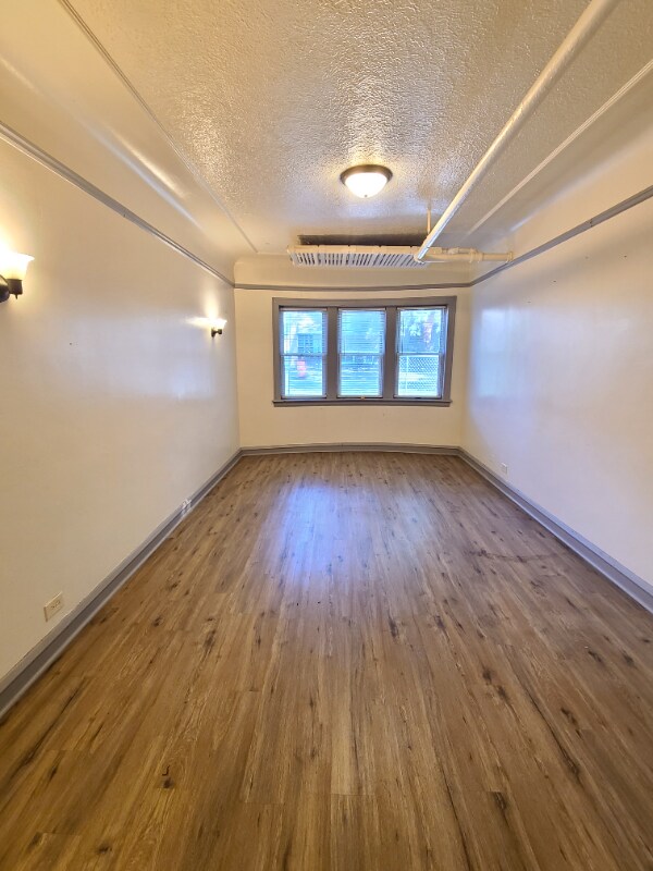 Foto del edificio - 834 N Massasoit Ave