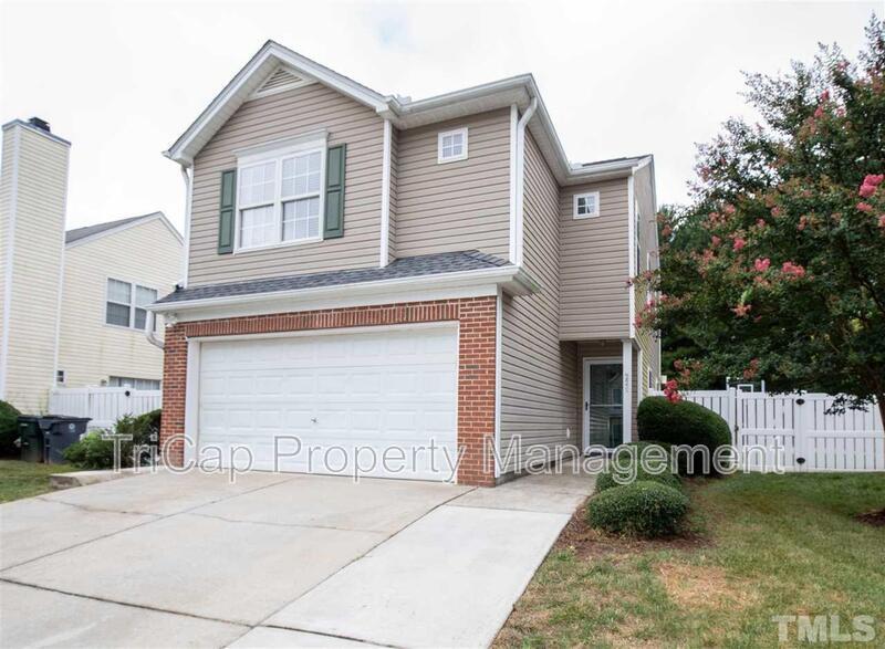 Primary Photo - 229 Adefield Ln