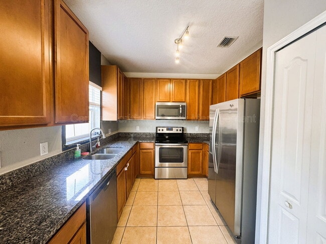 Foto del edificio - 13349 Harbor Shore Ln