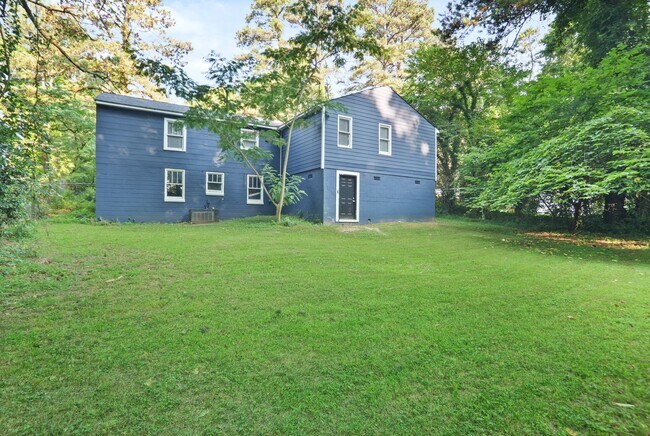 Building Photo - 2954 Hapeville