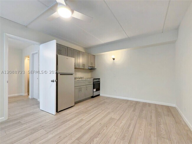 Foto del edificio - 3211 SW 44th St