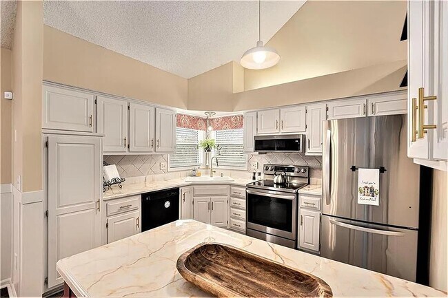 Foto del edificio - 18443 W 160th Terrace