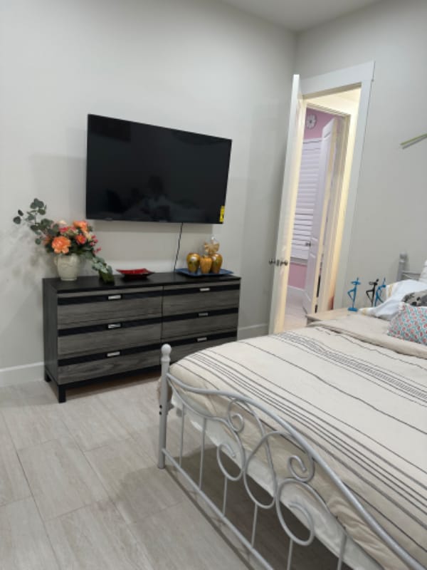 Foto del edificio - 14192 Berryfield Ln