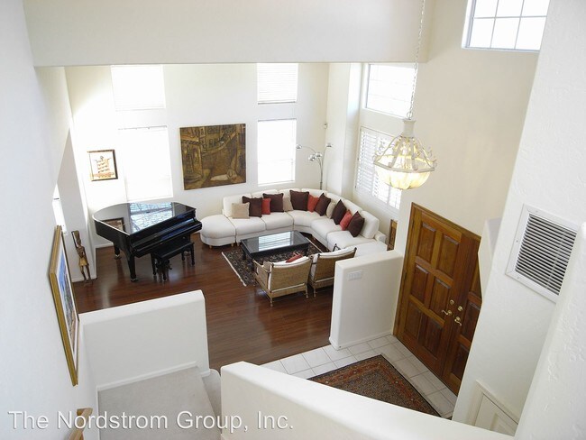 Foto del edificio - 4 br, 3 bath House - 5442 N Crescent Ridge Dr
