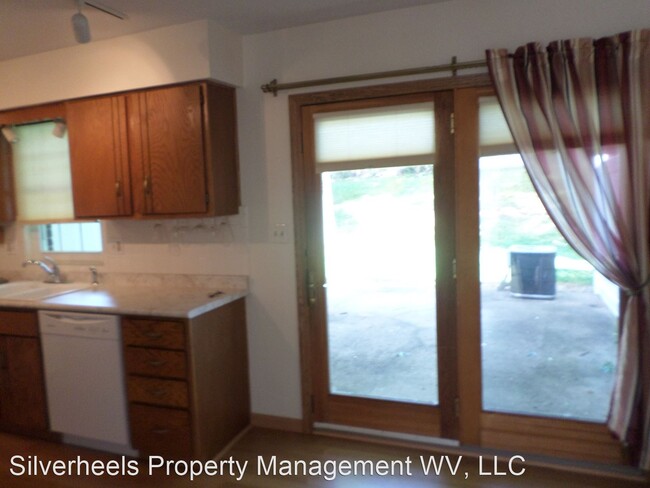 Building Photo - 2 br, 1.5 bath House - 29 Campbell Drive